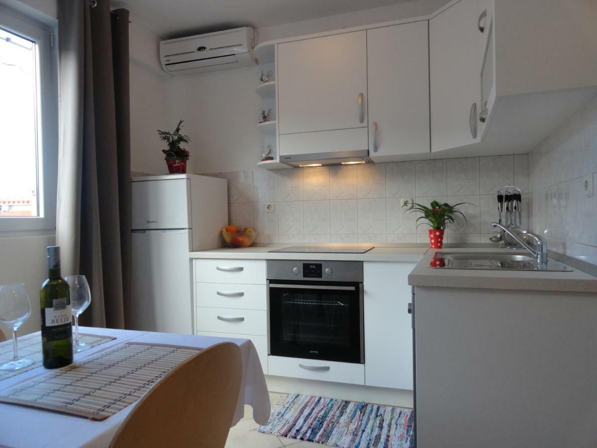 Apartments Anica 2 Makarska Exterior photo