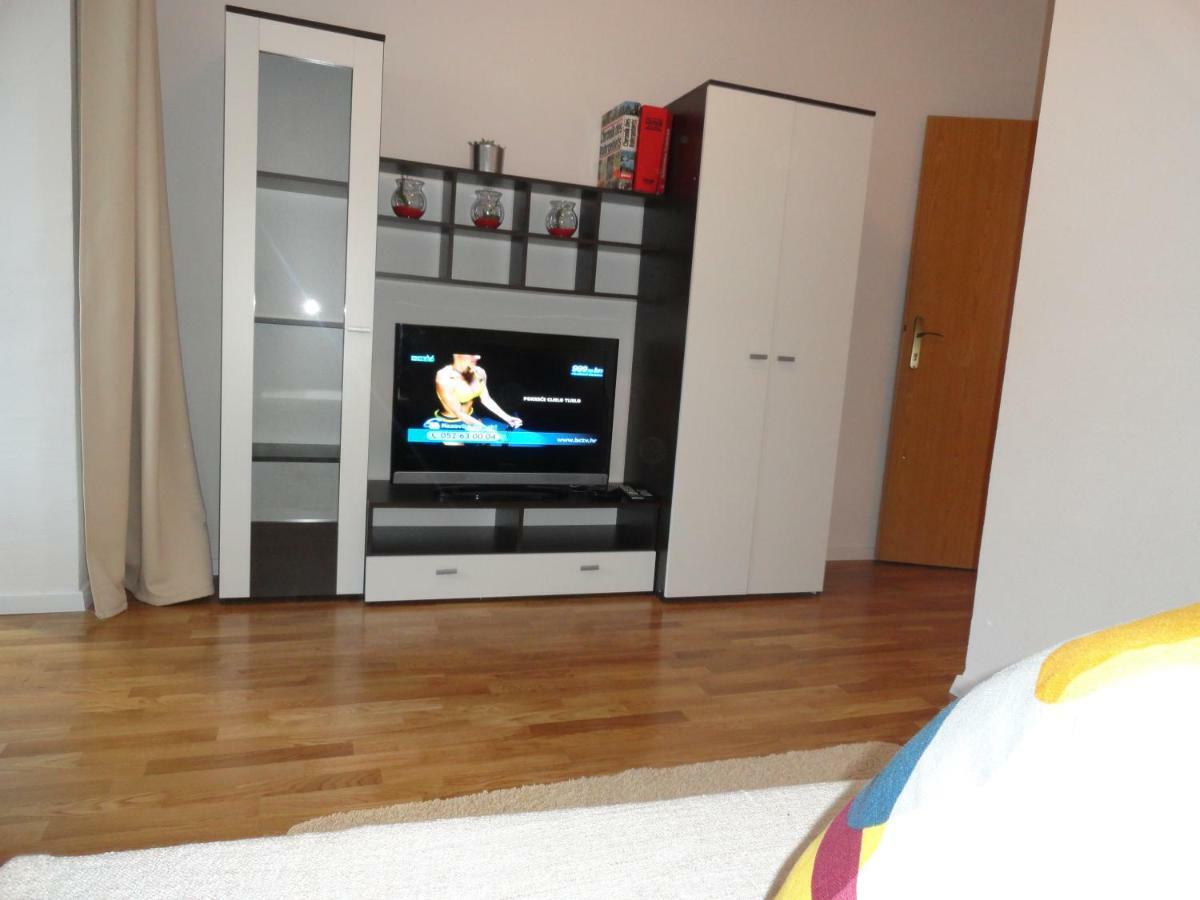 Apartments Anica 2 Makarska Exterior photo