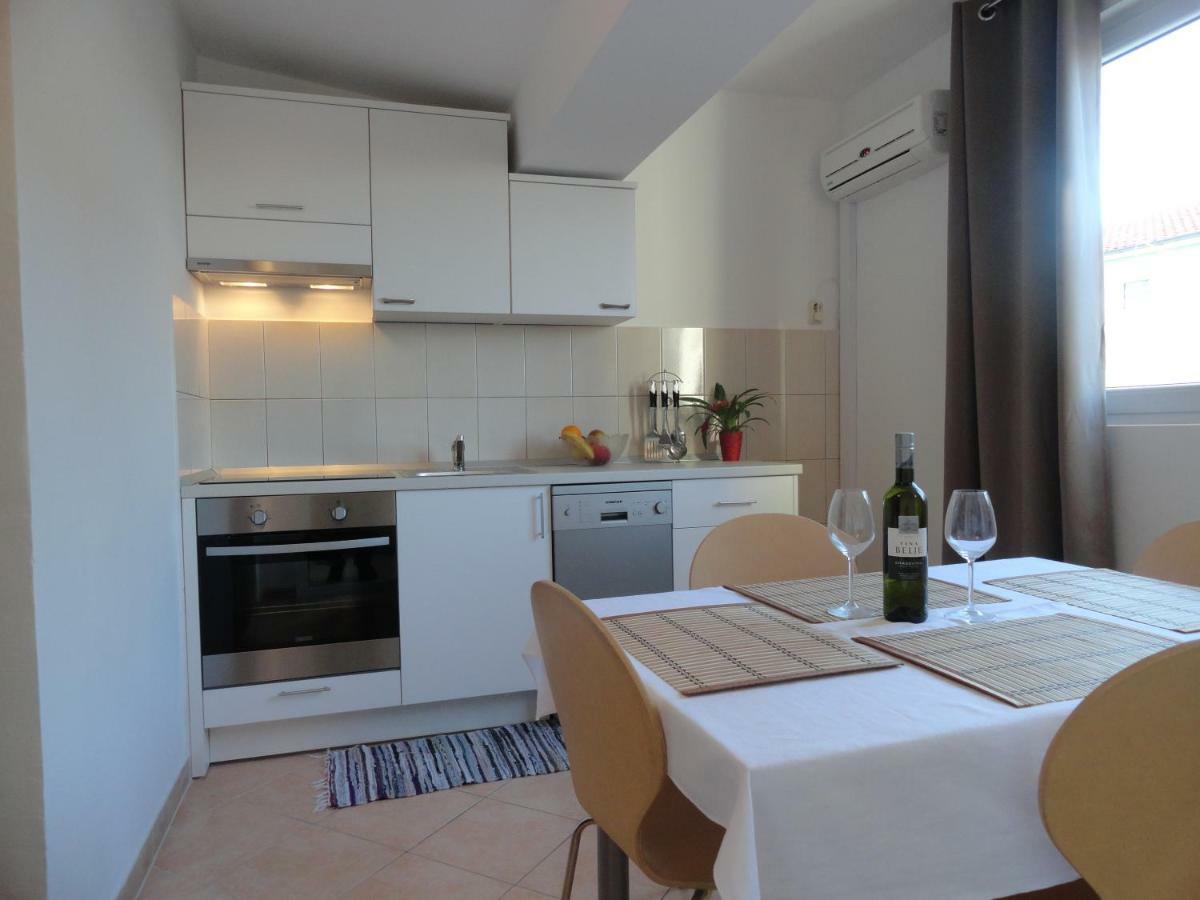 Apartments Anica 2 Makarska Exterior photo